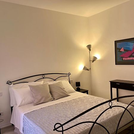 איספרה Lake & Nature Apartment מראה חיצוני תמונה