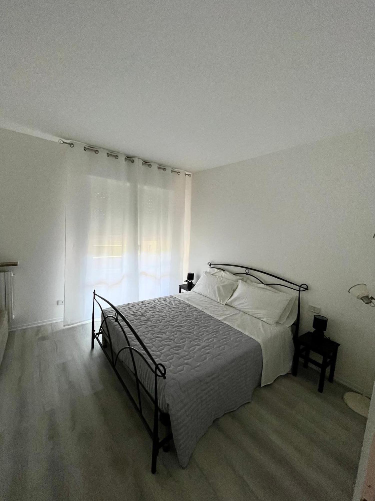 איספרה Lake & Nature Apartment מראה חיצוני תמונה